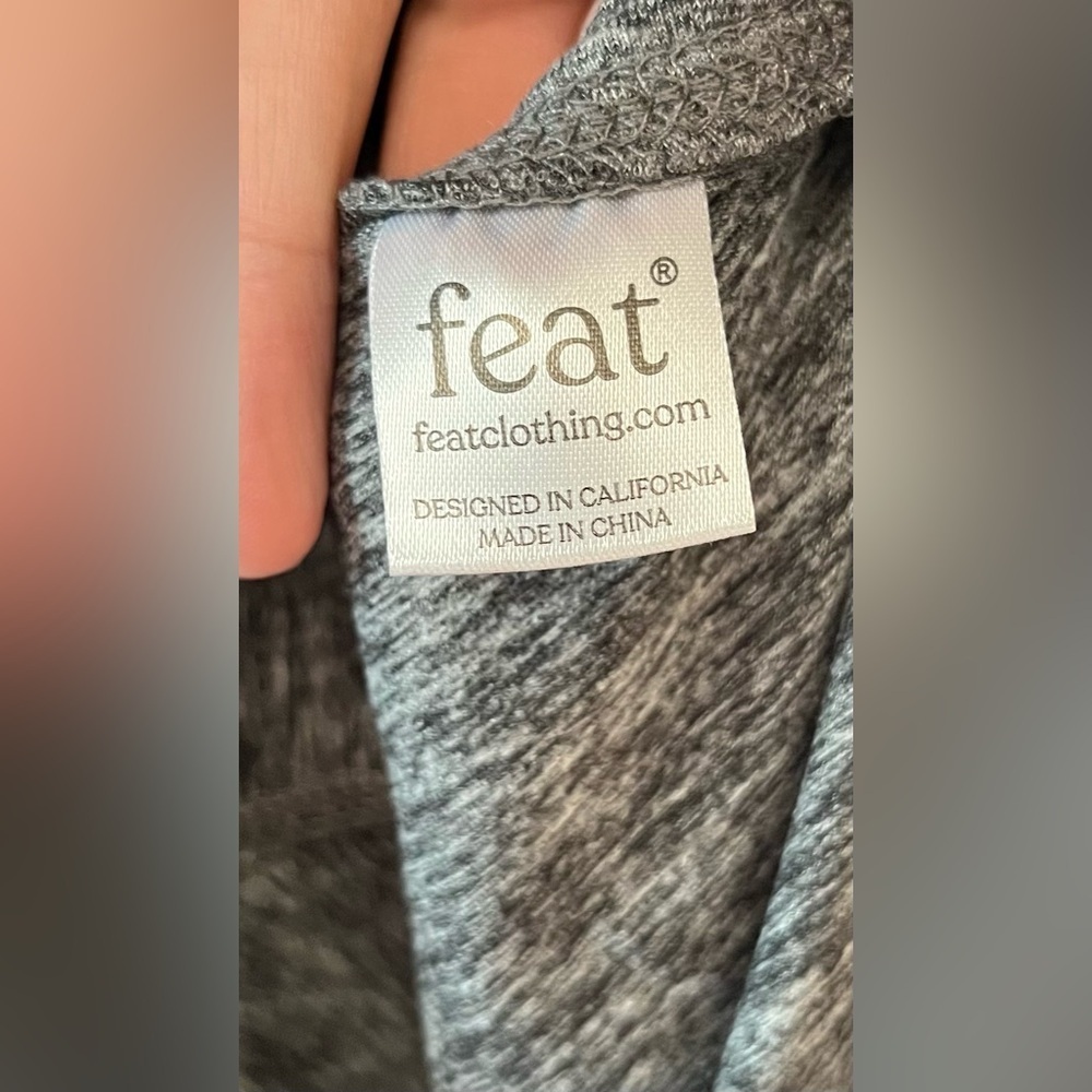 Feat Flow Tech Roam 2" Short Heather Gray Women's Size Small - Picture 6 of 10